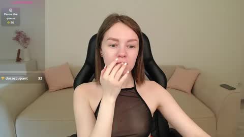  My name is lina Lush is activePrivate is Open online show from May 12, 8:55 am