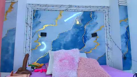 Lorrayne online show from January 14, 12:10 pm