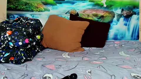 Lullaby online show from February 26, 6:25 pm