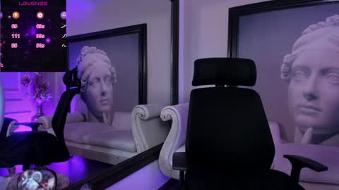  Luna  online show from January 23, 11:48 am