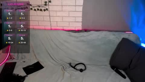 Anna online show from March 19, 1:15 pm