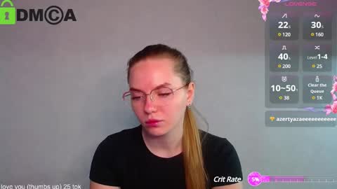 Snapshot of _lysafeta_ chatting on December 4, 5:27 am Welcome guys Pleasure to see you all here My name is Lysafeta and MichaelaTip menu is active Private is open online show from December 4, 5:27 am