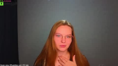 Snapshot of _lysafeta_ chatting on September 29, 6:24 pm Welcome guys Pleasure to see you all here My name is Lysafeta and MichaelaTip menu is active Private is open online show from September 29, 6:24 pm