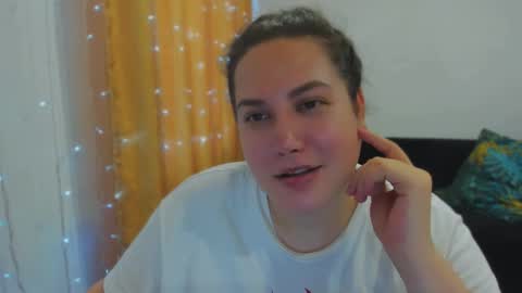 Snapshot of _madalexa_ chatting on October 3, 1:49 pm Alexa online show from October 3, 1:49 pm
