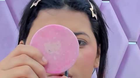 Snapshot of _maskedgirl_ chatting on October 13, 12:41 pm Nahayo online show from October 13, 12:41 pm
