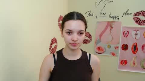 Susie online show from February 25, 1:00 pm