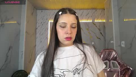 _mia_sweet_b online show from December 15, 12:54 pm