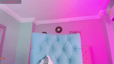 Paula online show from February 24, 11:31 am