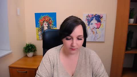 Miranda online show from March 12, 12:15 pm