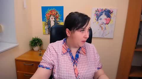 Miranda online show from March 2, 11:52 am