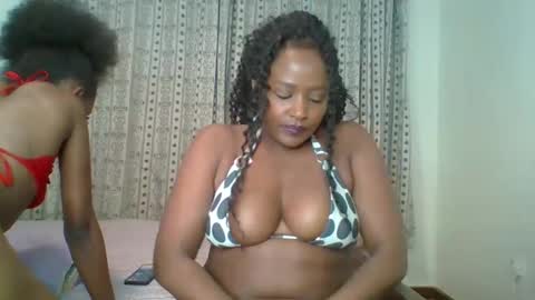 Snapshot of _mireh chatting on February 14, 7:02 pm  mireh online show from February 14, 7:02 pm