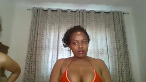Snapshot of _mireh chatting on February 15, 9:05 am  mireh online show from February 15, 9:05 am