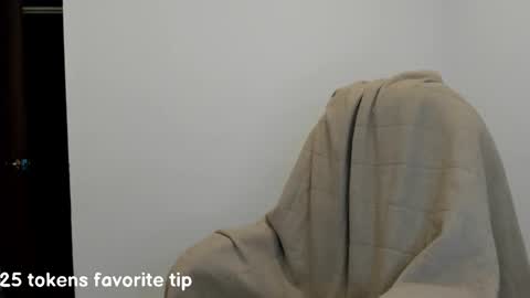 _miss_coco_ online show from March 9, 5:33 am