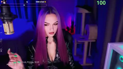 Snapshot of _mistress__ chatting on February 10, 5:09 pm Mistress Milana online show from February 10, 5:09 pm