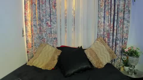 mizuki  online show from December 30, 2:30 pm