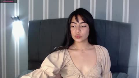 Molly online show from January 29, 7:11 pm