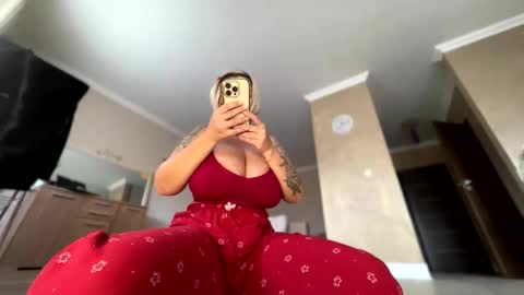 Francine Aisi Morpho - a genus of blue butterflies. online show from February 24, 1:32 pm