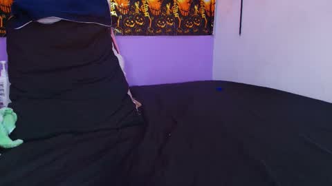 Luna online show from October 11, 2:09 pm