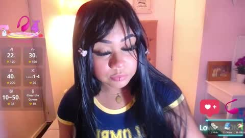 nahomi  online show from November 11, 12:50 am