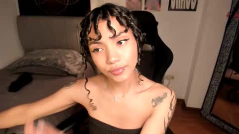 Nati - Independ model online show from October 30, 4:15 am