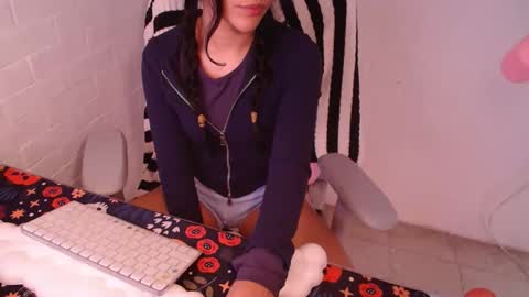 _nathaila_ online show from November 3, 6:12 pm