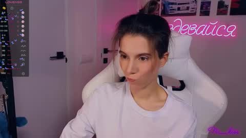 Nika online show from October 1, 5:40 pm