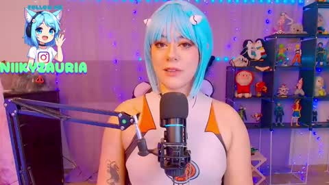 niiky online show from November 11, 10:45 am