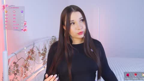 Vivian online show from February 6, 2:26 pm