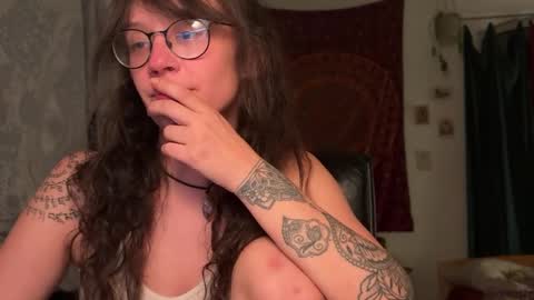 Mila online show from April 27, 8:06 pm