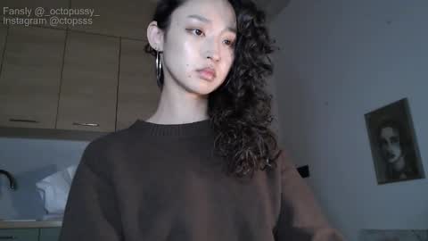 Mikayla online show from February 3, 7:40 pm