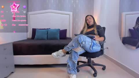 Snapshot of _peach1_ chatting on September 10, 3:12 pm peach1 online show from September 10, 3:12 pm