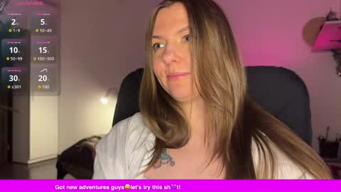 Snapshot of _private_person_ chatting on December 27, 5:37 pm HADLY see u online 0312 online show from December 27, 5:37 pm
