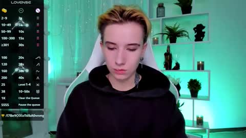 Rein online show from March 13, 9:38 pm