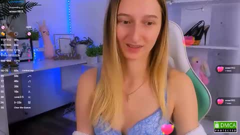 I am Rina online show from October 13, 6:05 am