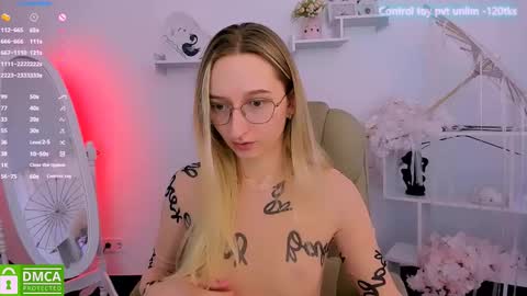 I am Rina online show from March 5, 7:05 am