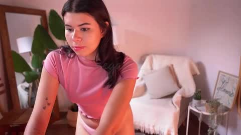 Snapshot of _samycute chatting on September 25, 2:38 pm Samy. online show from September 25, 2:38 pm