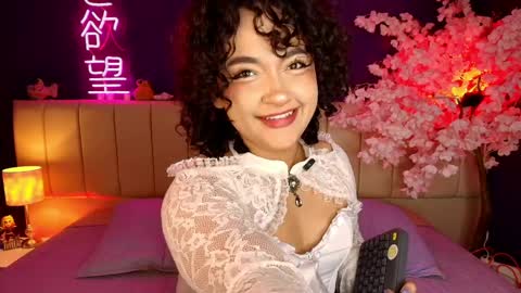 Sara online show from March 31, 4:12 am