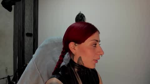 Selene online show from February 3, 2:53 am