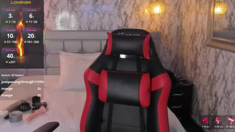 Lana  online show from November 30, 5:00 am