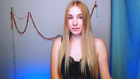 Rachel online show from December 16, 8:58 pm