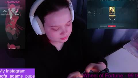 pups online show from April 3, 9:40 am