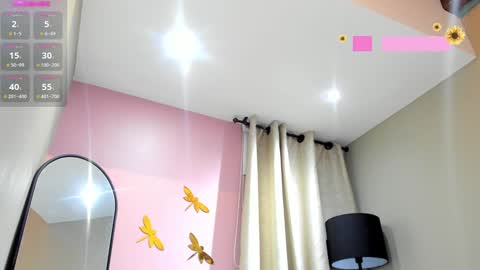 Snapshot of _sofia_cruz chatting on February 2, 2:06 am 640 200 online show from February 2, 2:06 am