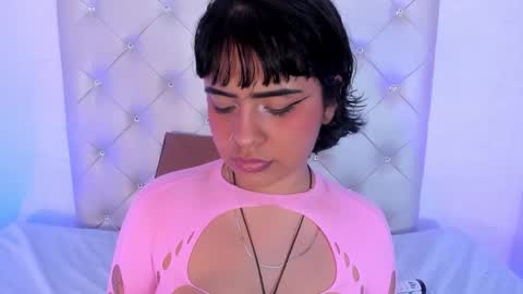 V E N U S online show from October 27, 8:25 pm