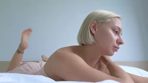 _sweet_gir1 online show from February 11, 6:48 am