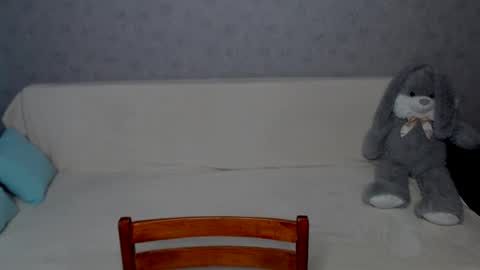 Lana online show from March 4, 7:37 am