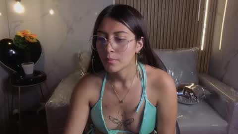 _sweet_lia_ online show from March 2, 8:15 pm