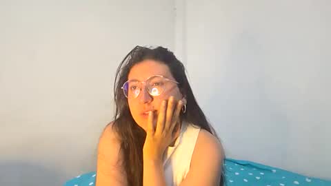 _sweet_melodyy online show from June 1, 9:05 pm