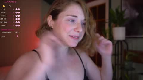 Evi online show from November 7, 10:58 pm