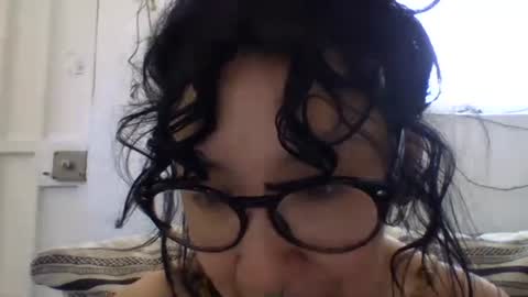 _tutti_frutti_ online show from February 6, 7:29 pm
