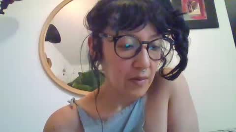 _tutti_frutti_ online show from March 13, 2:57 am